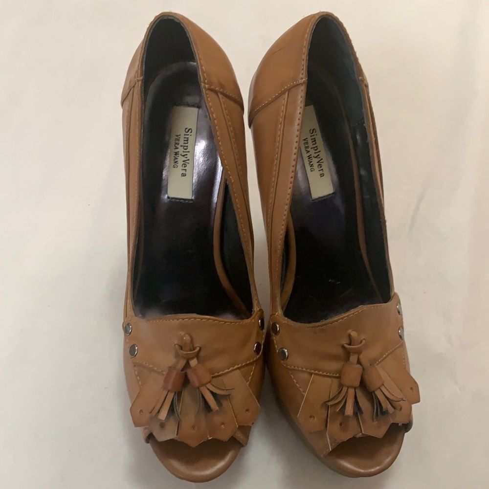 SIMPLY VERA VERA WANG TASSEL SHOES SZ‎ 7.5M